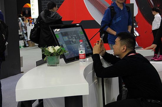 2016 InFoComm视听无限 东微用产品让你我零距离