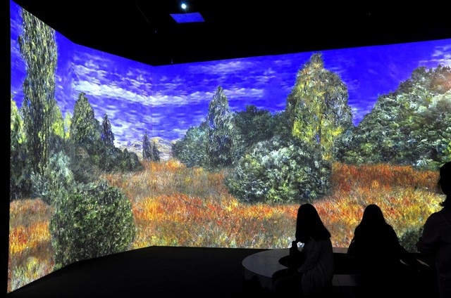 激光与投影 记莫奈时光映迹多媒体艺术展 