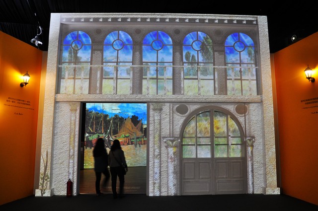 激光与投影 记莫奈时光映迹多媒体艺术展 